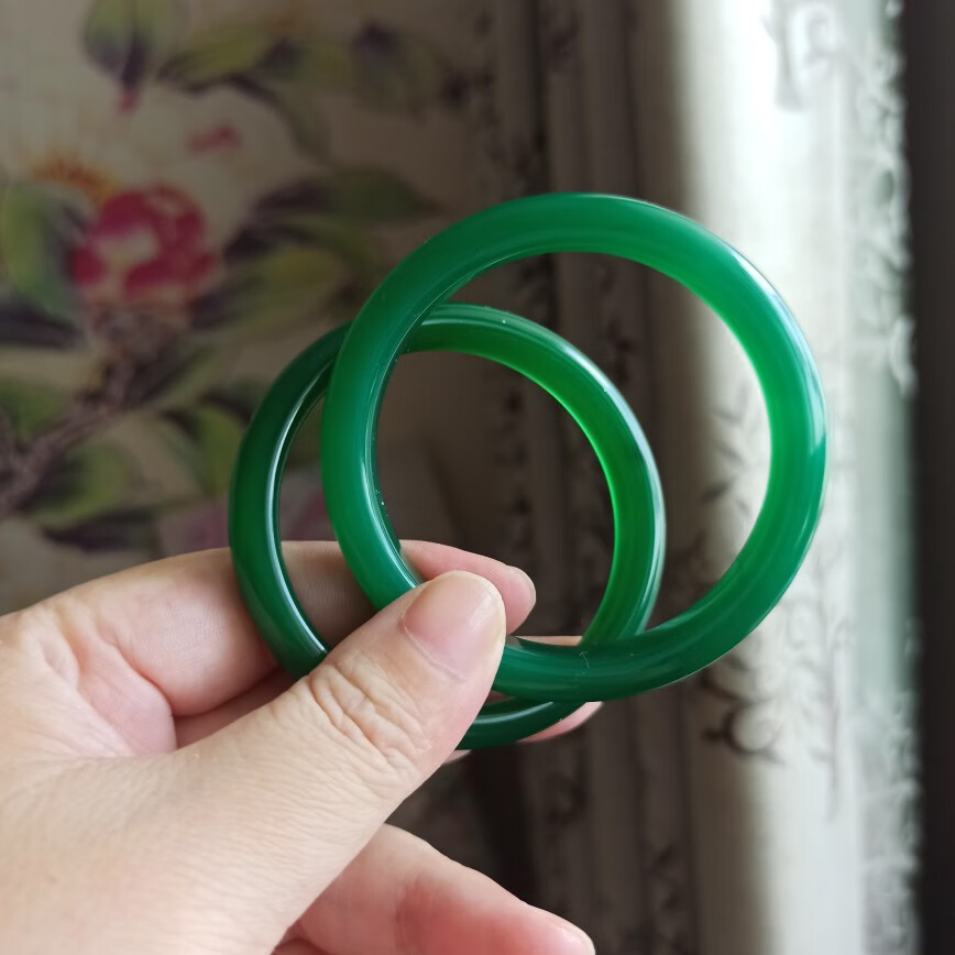 淑丽芙翡翠手镯帝王绿玛瑙玉髓色玉手镯碧绿色满绿色菠菜绿色玉镯子