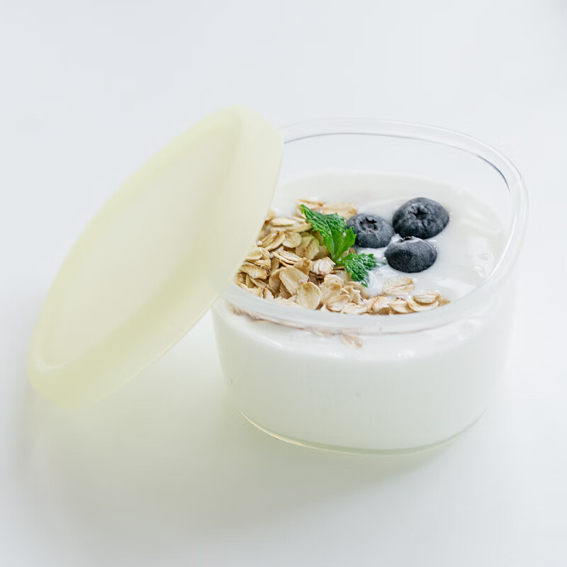 Arasigawa迷你保鲜盒食品级分装罐零食糖坚果盒储藏密封便携水果硅胶小盒子 母婴食品级硅胶 透明黄 200ml