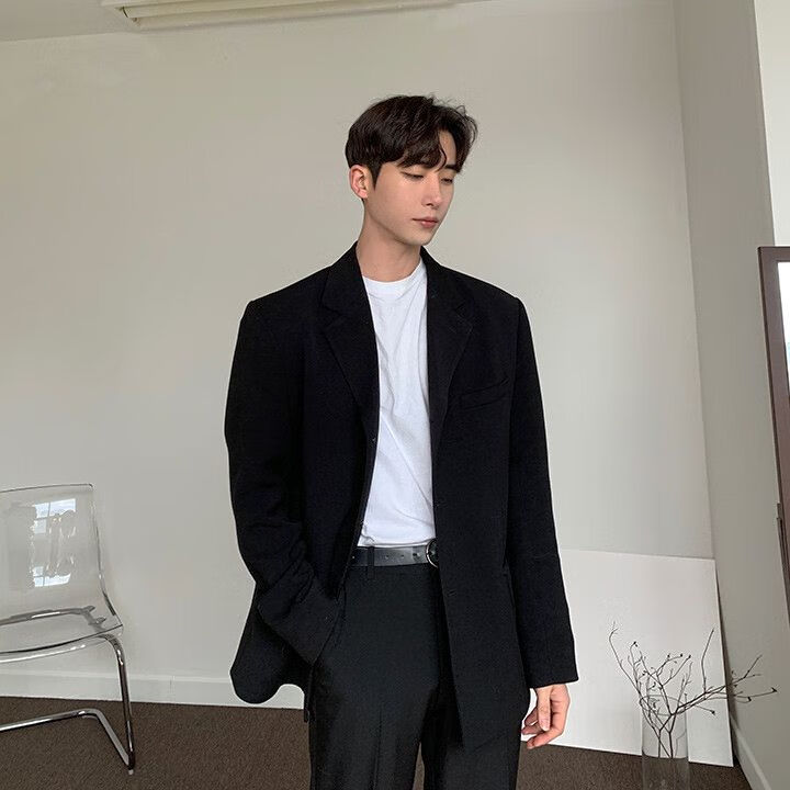 野颂男模穿搭外套高级感小西装三件套西装套装男春秋季高档宽松韩版潮