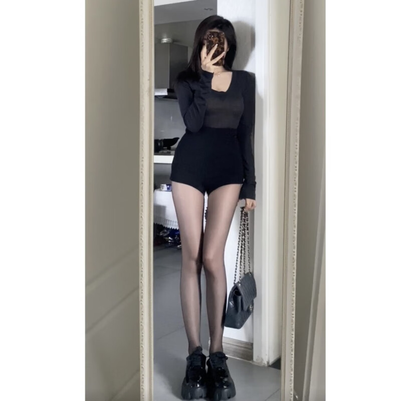 珍妮羊高腰短裤女秋冬打底弹力包臀紧身性感靴裤辣妹显瘦外穿超短直筒