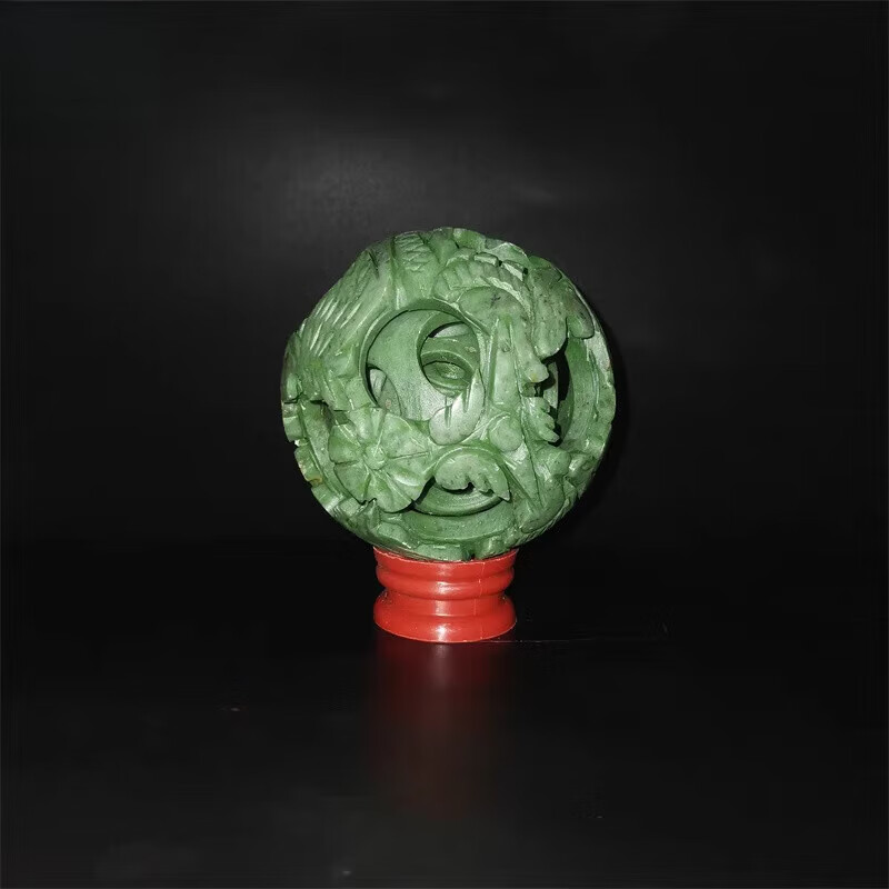 球手把件 镂空天然玉石头雕刻球手玩同心球鬼工玲珑球路路通 直径玉石