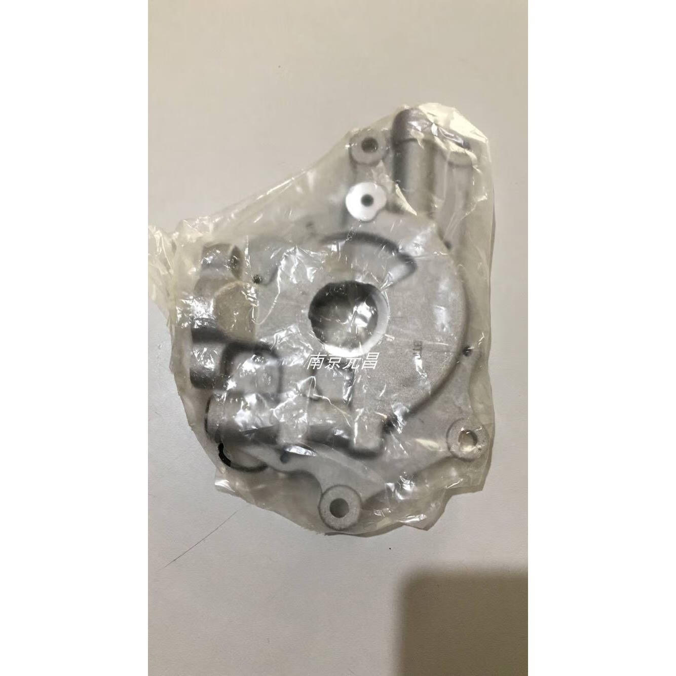 星舵道奇酷威机油泵 克莱斯勒300c机油泵散热器 酷威2.