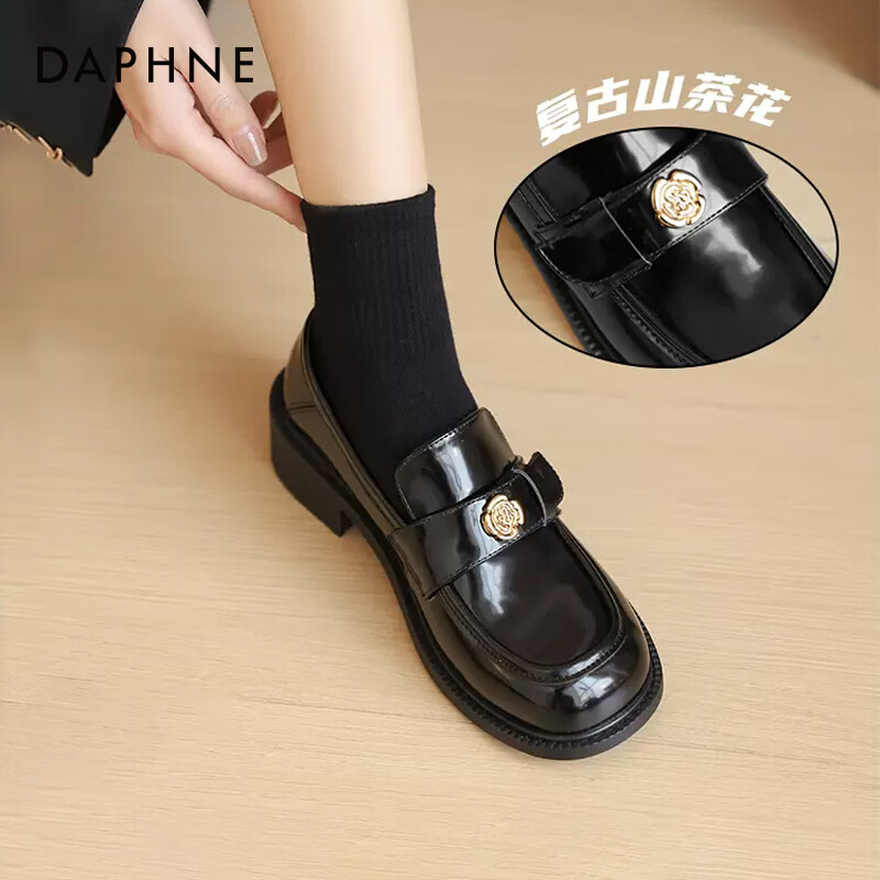 达芙妮厚底乐福鞋女2026春季新款山茶花复古单鞋英伦风黑色小皮鞋女JL 黑色【复古山茶花-跟高3.5cm】 36