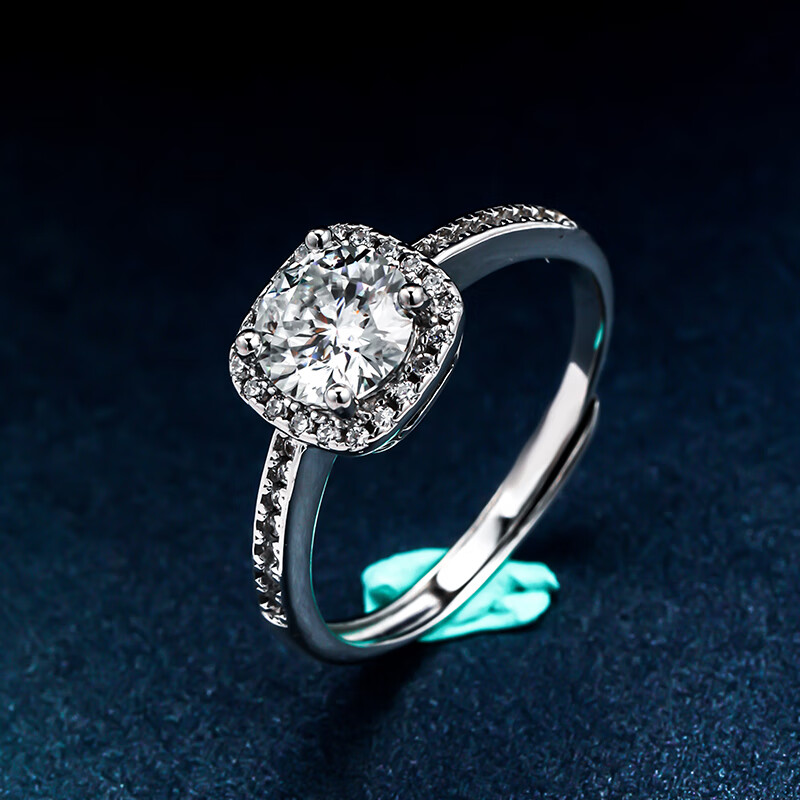 dr莫桑石一克拉简约情侣求婚结婚订婚戒指 莫桑钻方包主钻50分钻戒