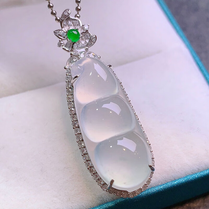 玉佳佳  翡翠高冰种白冰福豆吊坠 18k镶嵌缅甸a货翡翠女款珠宝项链