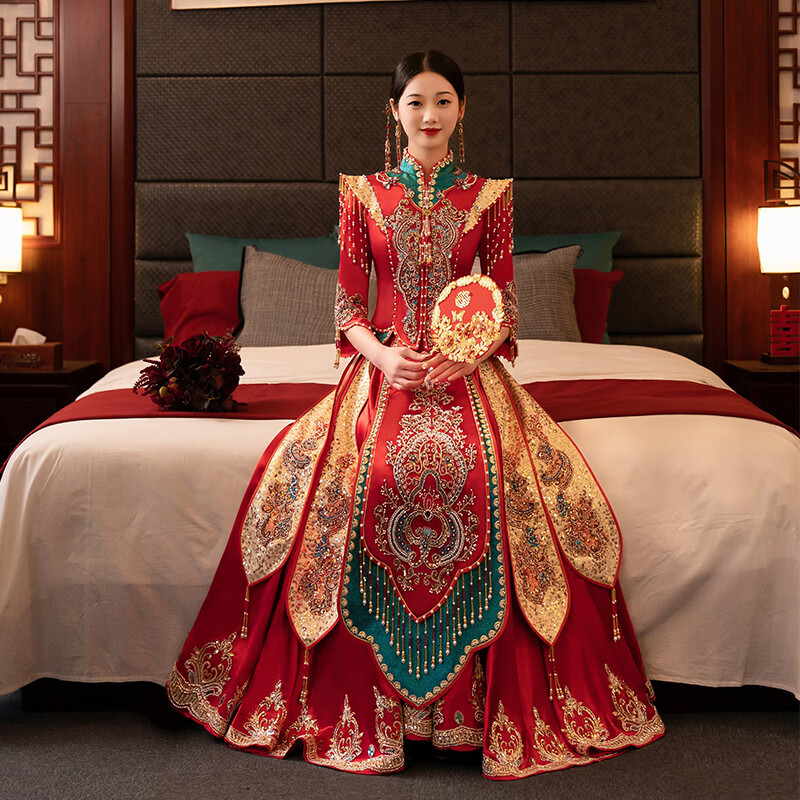 百丽驼美士 balitomms重工秀禾服新娘新款红绿撞色结婚礼服冬季中国风