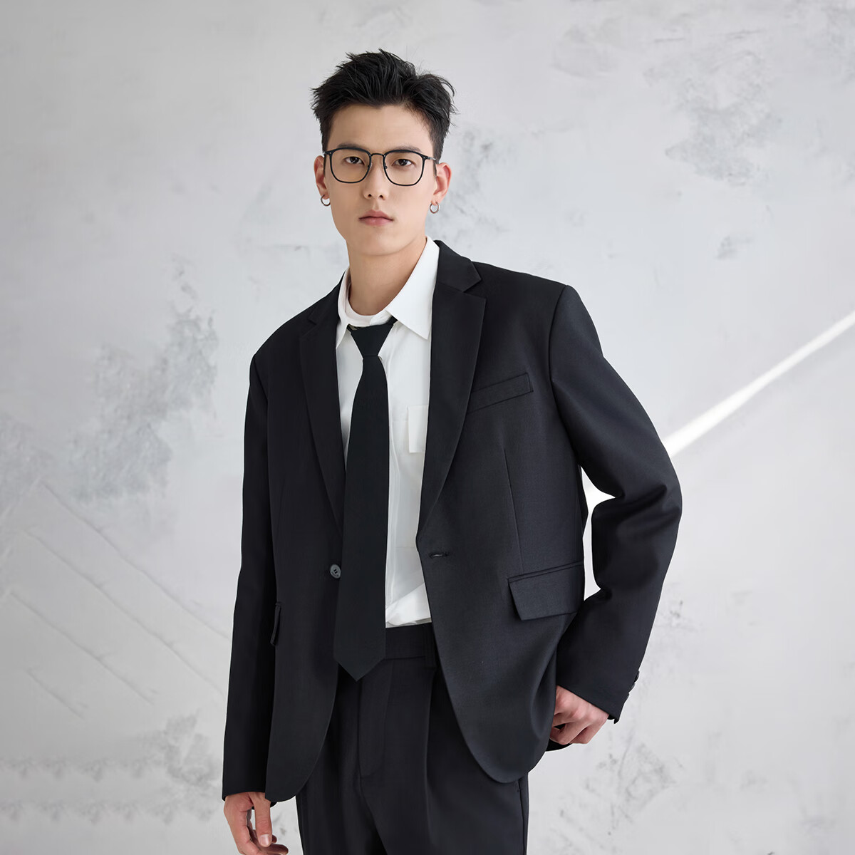 a.b.x【不易皱羊毛混纺面料】春秋季平驳领一粒扣直摆休闲小西装 男款
 黑色 2XL 京东折扣/优惠券