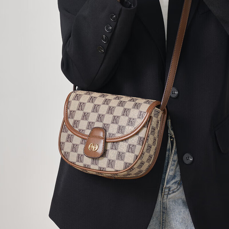 CHEARLY KITITY包包女包2025新款复古小方包简约斜挎包百搭单肩包生日礼物送女友 CK3000398-卡其色