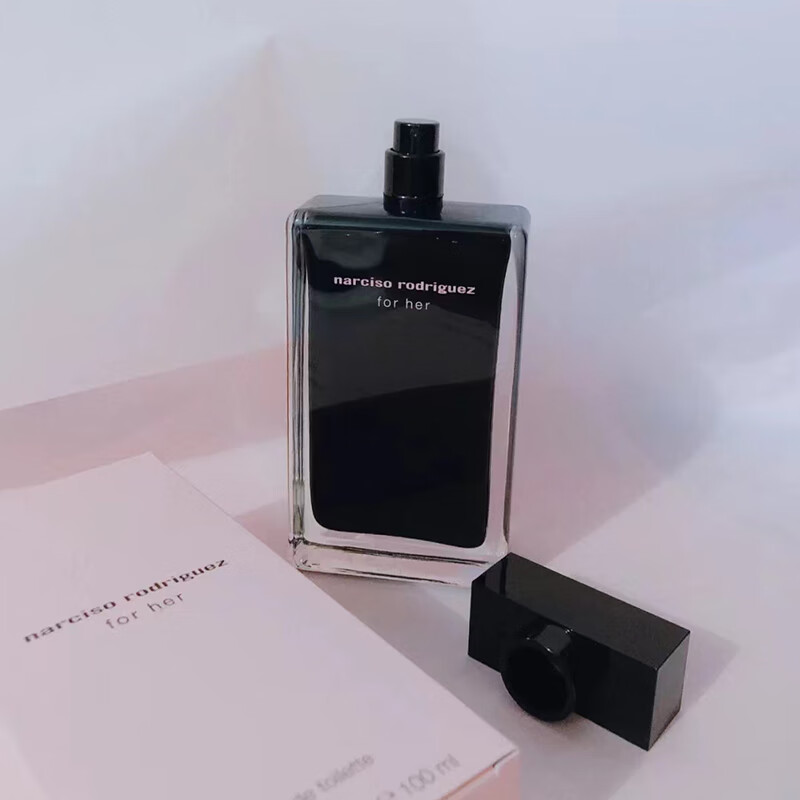 纳茜素narciso香水 精纯粉白麝香 同名女士for her黑白瓶香水 同名