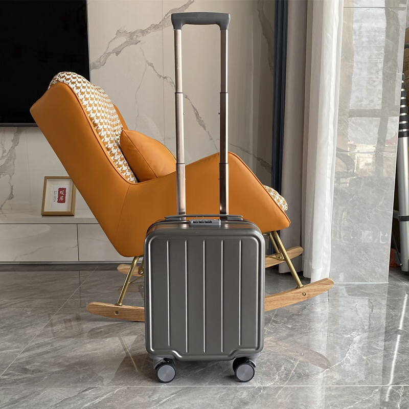 ������14��������Ů�ɵǻ��������䴺�ﺽ������С�͸���ֵ������������ ���һҡ��������� ��װ���С�