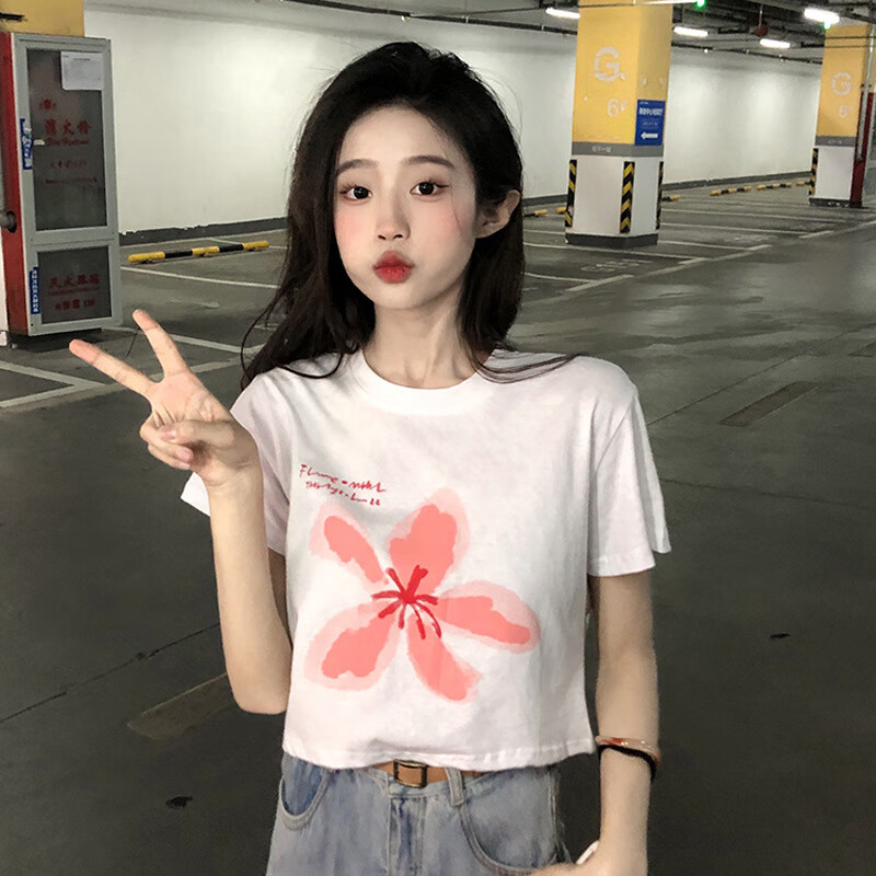 (amase)小姐姐2024新款小个子短款t恤女潮短袖显瘦夏季甜辣设计感上衣