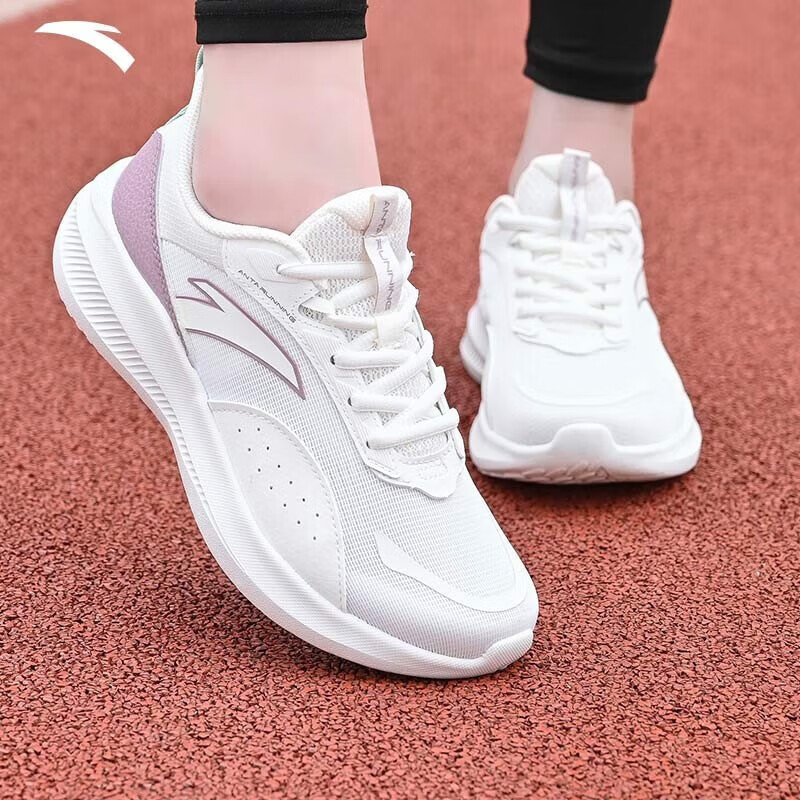 安踏(anta)跑步鞋女款2024夏季新款网面透气缓震回弹女子跑鞋运动鞋