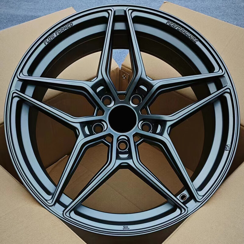 领克03睿翼逸动3系5系伊兰特昂克赛拉m3凌 01款 15寸轮毂