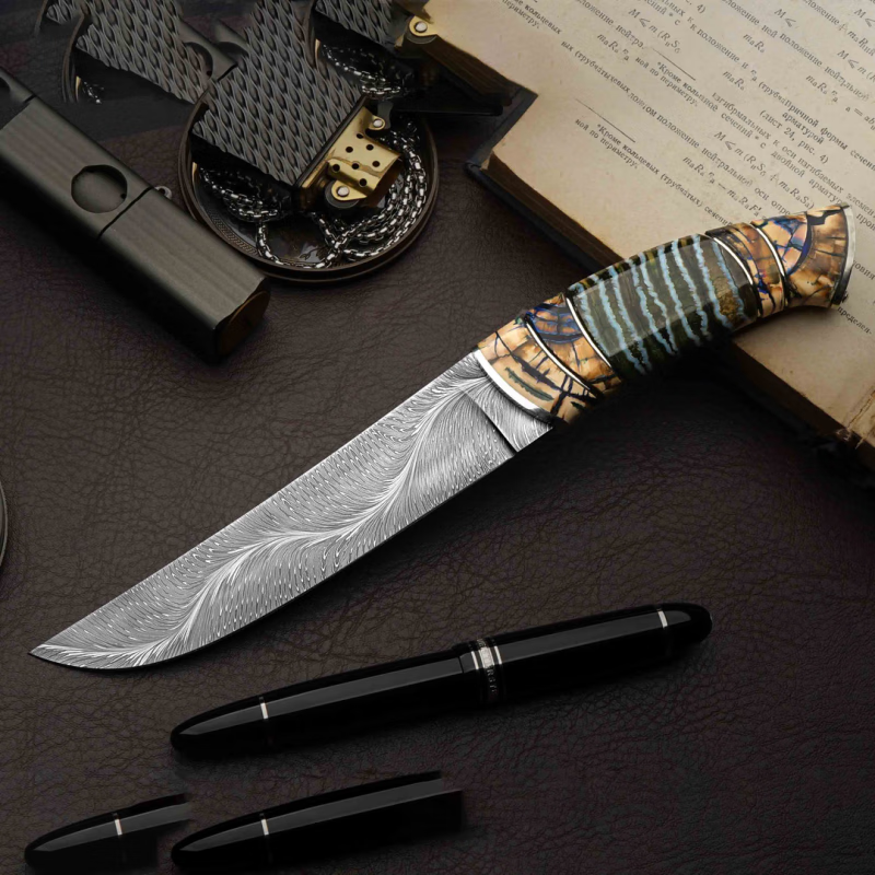 雨轩户外羽毛纹大马士革钢北欧刀户外烤肉刀手工高端收藏精美礼品刀