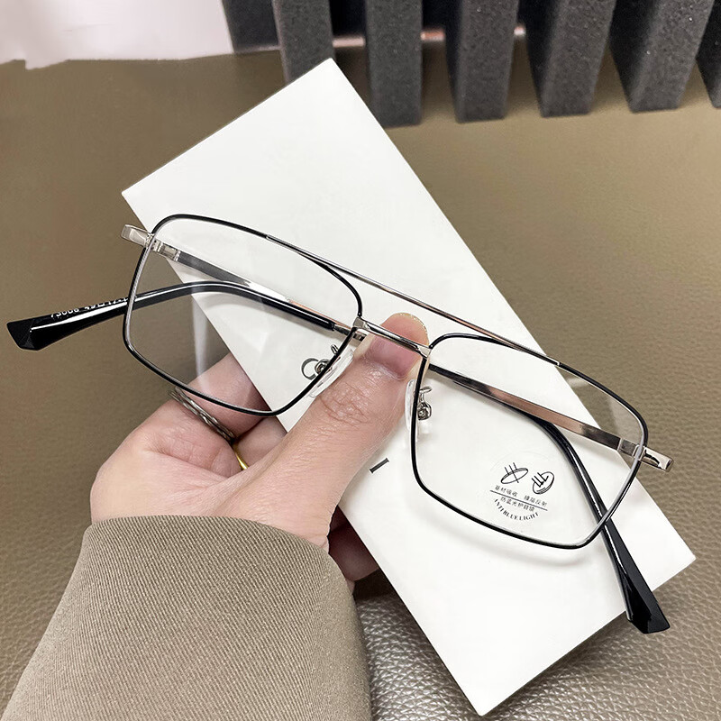 Erilles˫�������н����۾������������װ�θ���ʱ�о��� ����ɫ 161�����澵Ƭ