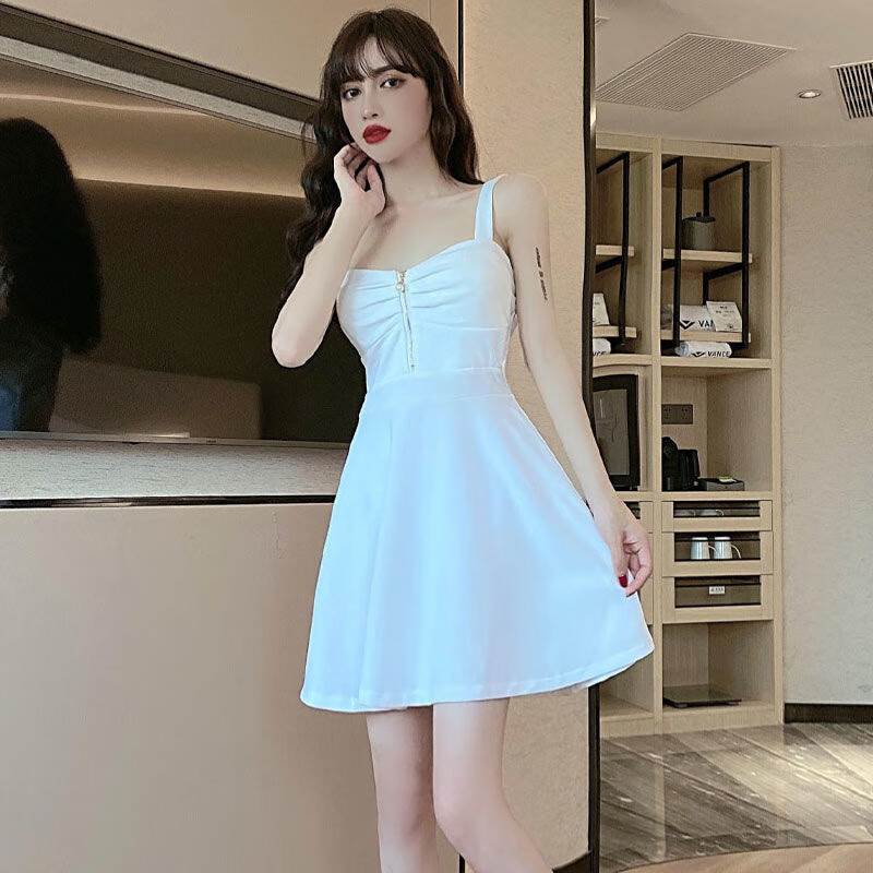 拂色生香小个子抹胸吊带辣妹连衣裙女夏季新款无袖低胸气质a字吊带裙