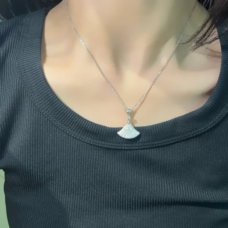 轩玖18k彩金镶钻项链女扇形18K金小扇子玫瑰金满钻吊坠小裙 弹簧项链玫瑰金无钻