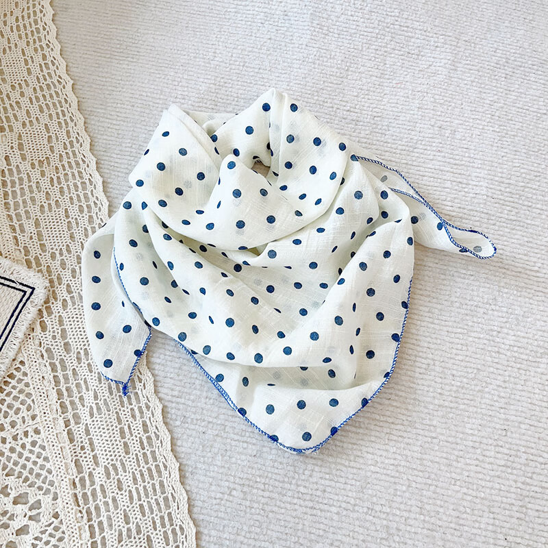 宝宝纱巾薄款围巾夏防风三角巾儿童围脖外出防晒夏季 白色波点 尺寸约