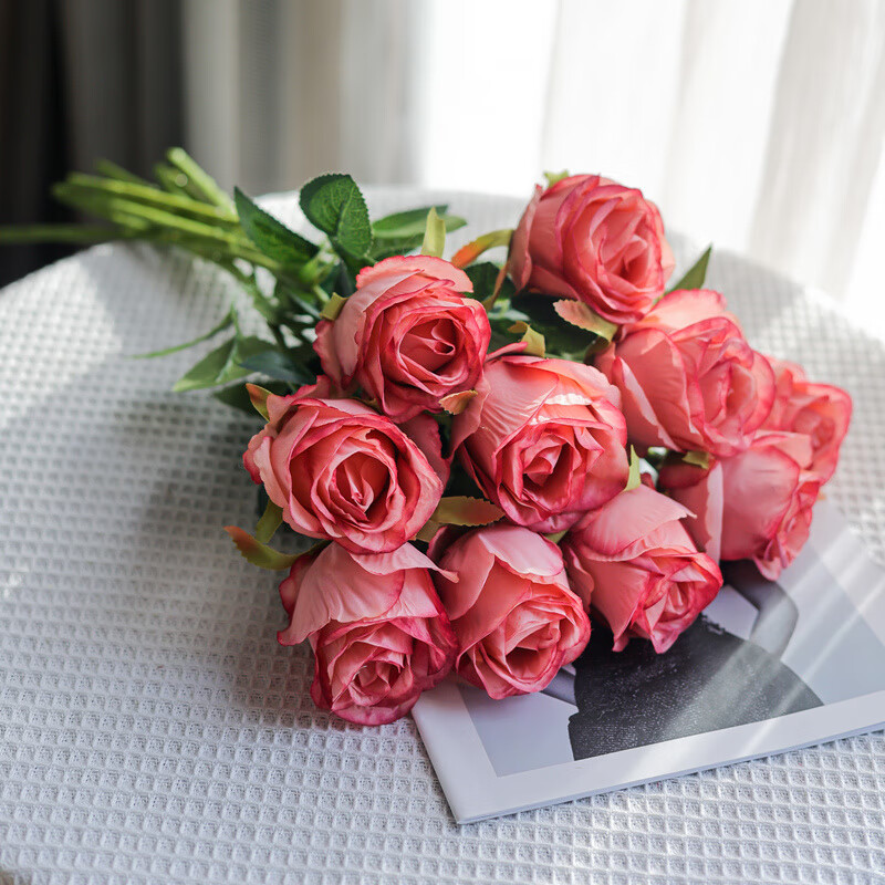 润华年保加利亚玫瑰花仿真花假花手捧花摆设客厅餐桌装饰花插花花艺
