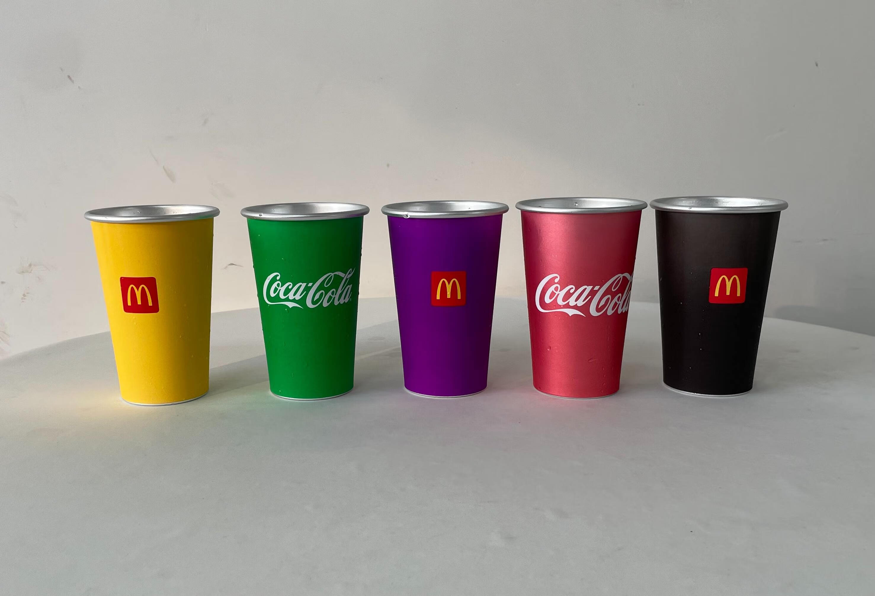 铭汇通麦当劳变色杯变色铝杯可口可乐温感铝杯遇冷变彩遇热变白 黄色