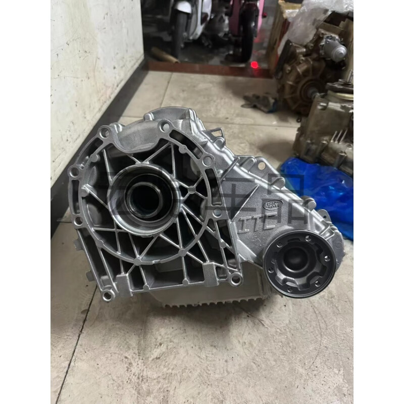 宋昂适用于路虎揽胜极光神行者2发现3发现4星脉沃尔沃xc60分动箱总成