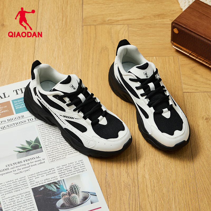 乔丹女鞋休闲鞋79元特惠运动鞋 象牙色/黑色-004 (网面） 35