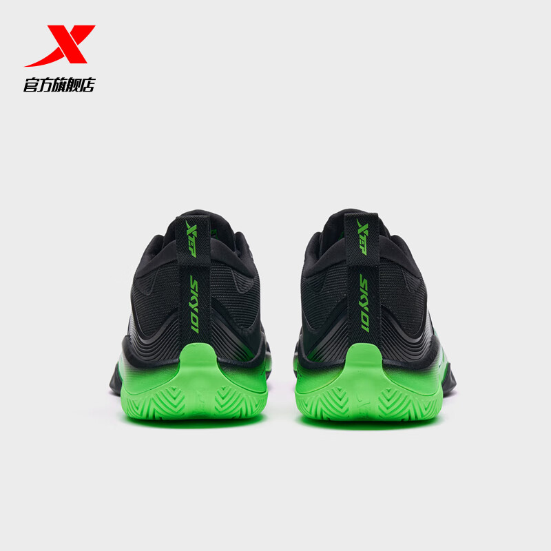 特步(XTEP)SKY01逆天一代篮球鞋男新款运动鞋实战球鞋室内防滑耐磨男鞋 地狱火 黑/荧光青草绿 44