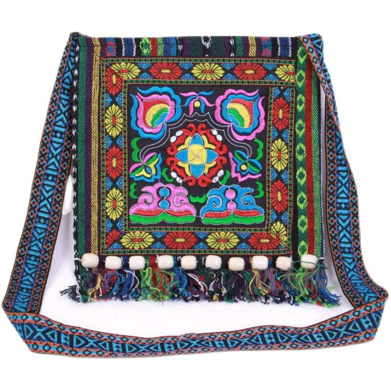 山恋津三月三工艺品 广西壮族文化元素壮锦绣花民族背袋壮乡特色工艺