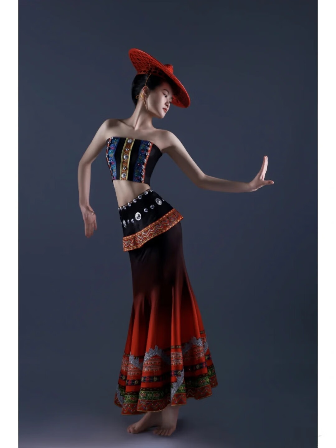 靠森傣族舞蹈服艺考孔雀舞傣族舞民族舞蹈服装 花腰傣族服装 m