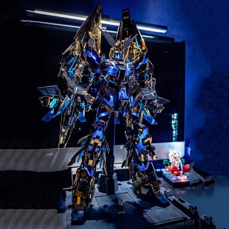 mg菲尼克斯黑凤凰  双尾翼盾牌 只要模型