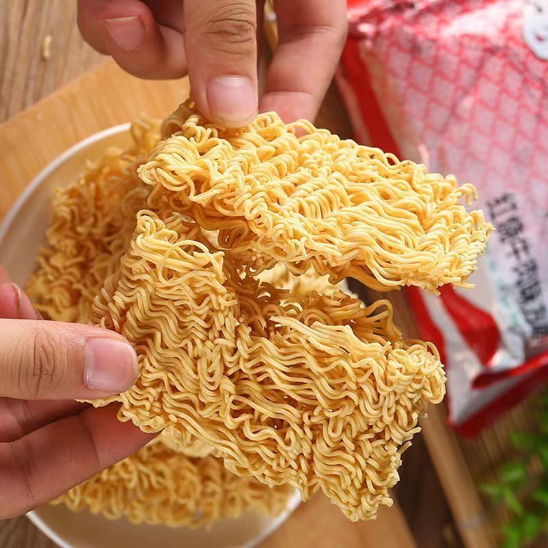 俏滋郎小保姆红烧牛肉方便面干吃面干脆面老牌8090安徽儿时回忆怀旧