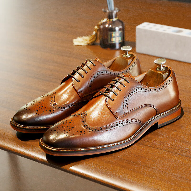 (desai)布洛克雕花休闲皮鞋男商务正装真皮德比鞋潮流百搭男鞋 棕色