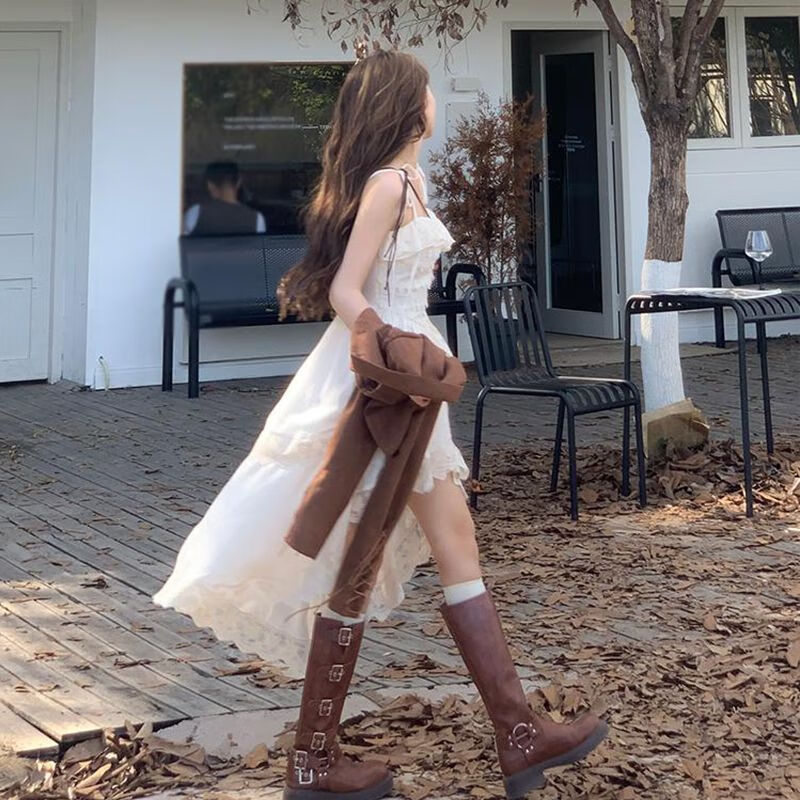 马丁靴的裙子2024秋冬新款秋游记 前短后长显瘦气质吊带连衣 连衣裙 s
