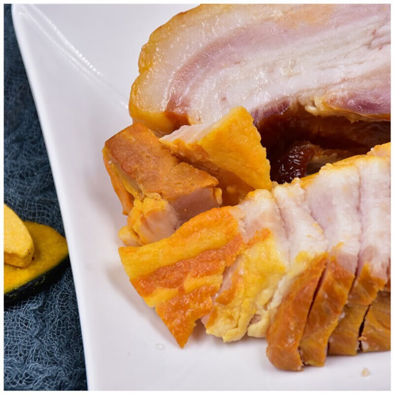 虎钢馋俄罗斯沙拉肉撒拉萨拉肉五花肉生腌猪肉萨洛可直接吃熏白肉块下