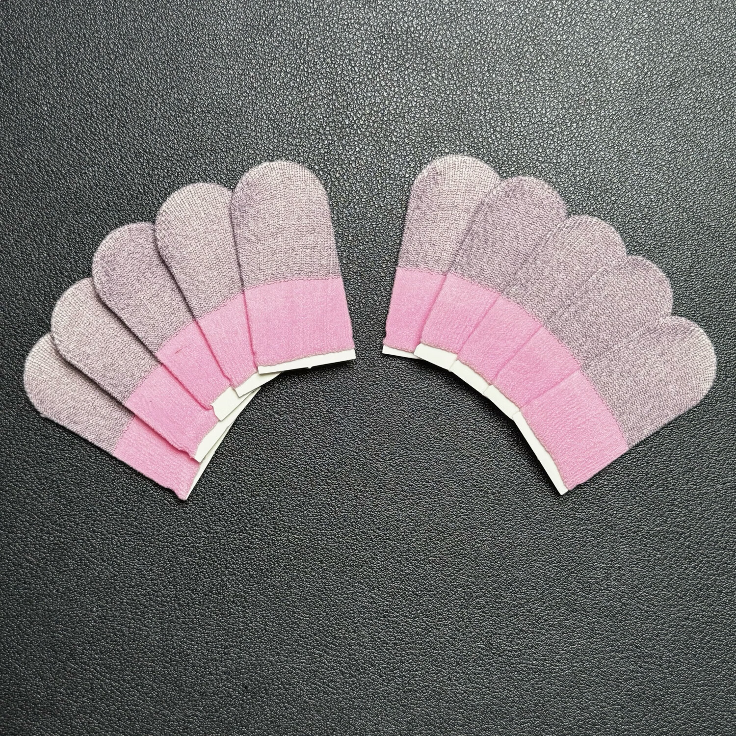 电竞指套豪华大礼包游戏防汗超薄吃鸡王者超导银神之指套手速粉 至尊级：玫瑰桃粉10只