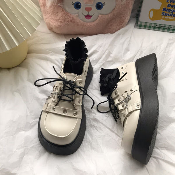 翘心配jk的鞋子日系少女洛丽塔制服鞋厚底增高学生链条玛丽珍单鞋 米