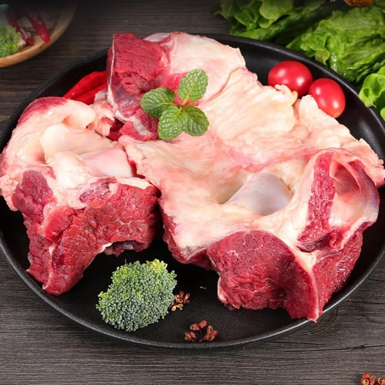 井親牛窝骨新鲜带肉牛膝盖骨5斤带肉牛骨头生鲜牛肉冷冻食品 红色