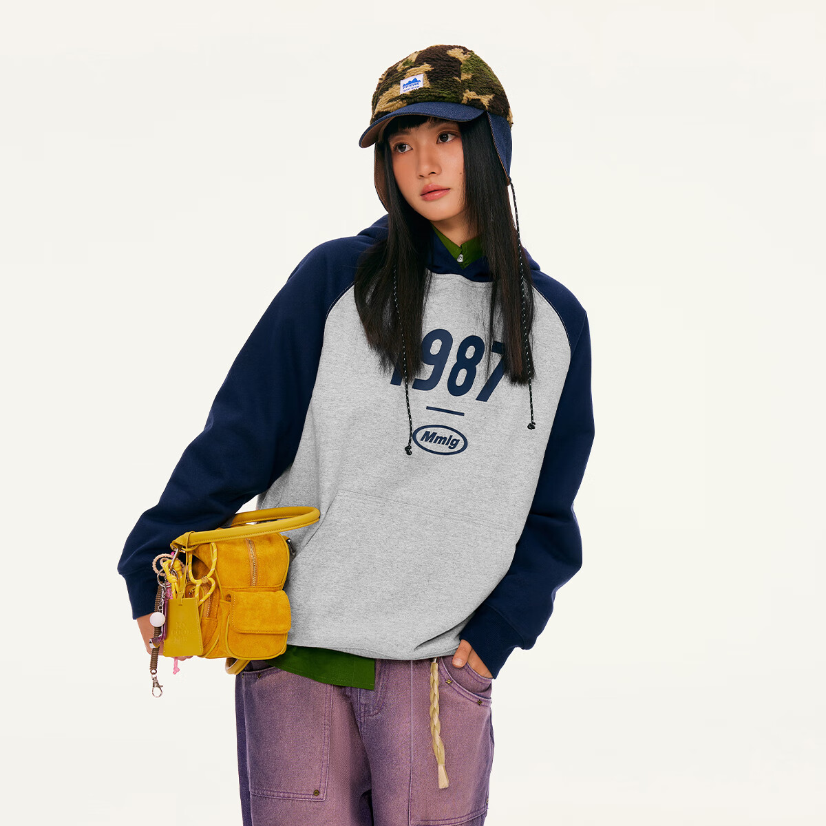 Mmlg 87mm 2025年新款插肩袖连帽卫衣女撞色拼接1987经典logo情侣上衣 藏青色 S