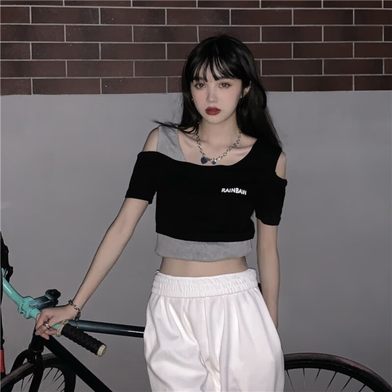 欧黛秀牛仔裤搭配的上衣夏季女设计感小众假两件露肩短袖t恤夏辣妹短