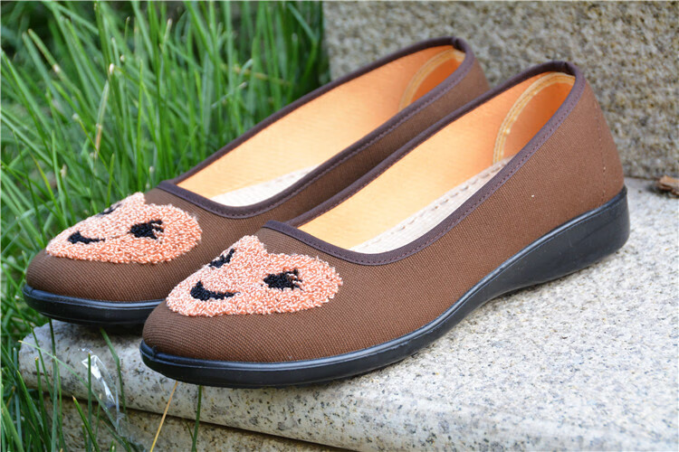 离境天胖脚宽脚大码女鞋44码布鞋浅口女鞋加大码43 特大号42 女士单鞋