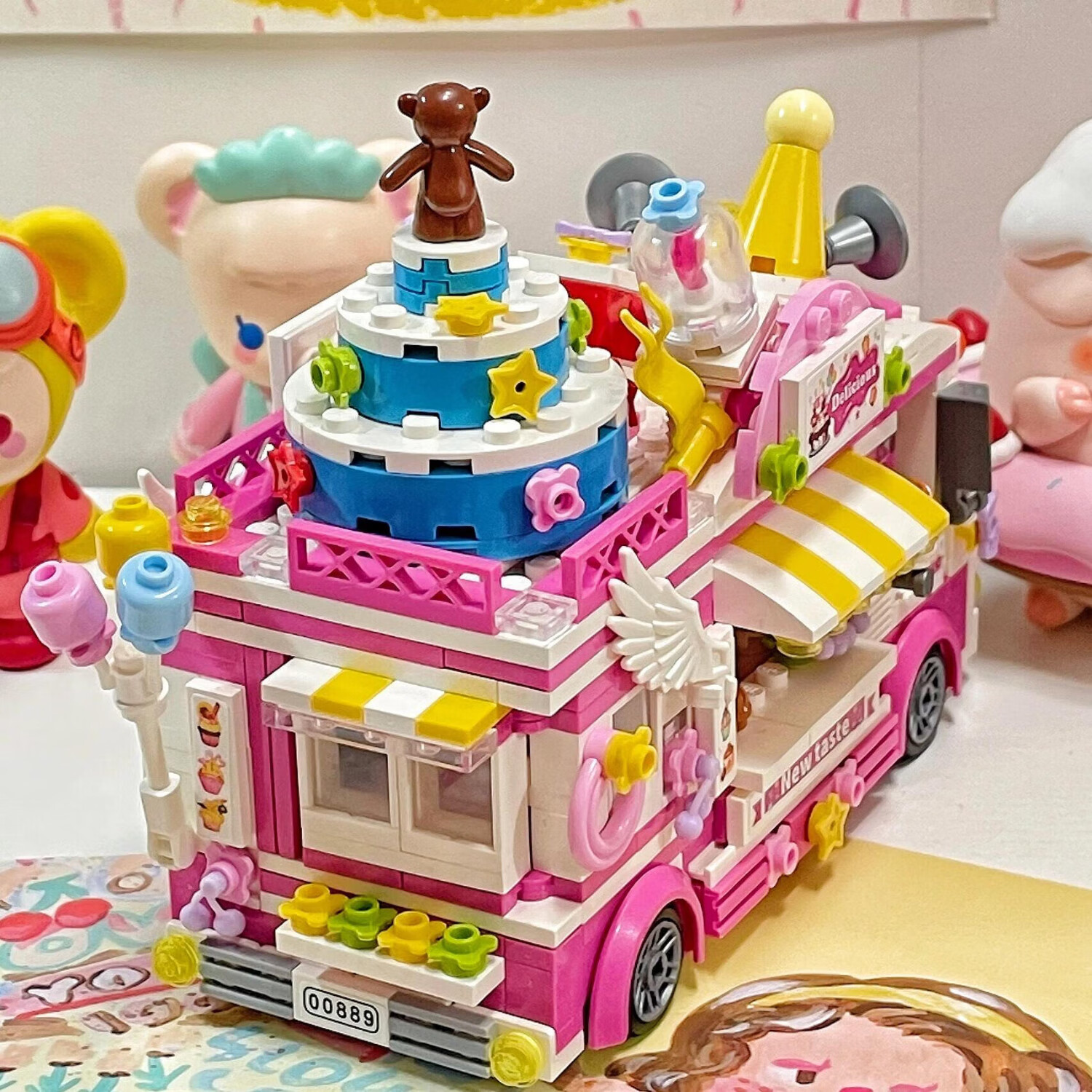 哲高 积木拼装雪糕车冰淇淋汉堡车美食车儿童玩具送女生生日礼物 00889蛋糕车-608PCS