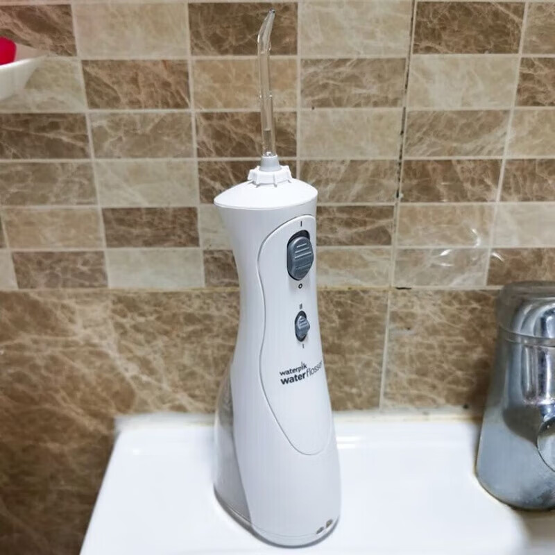 器正畸便携式水牙线洗牙小白豚gs8-1 waterpik洁碧电动冲牙器洁牙器