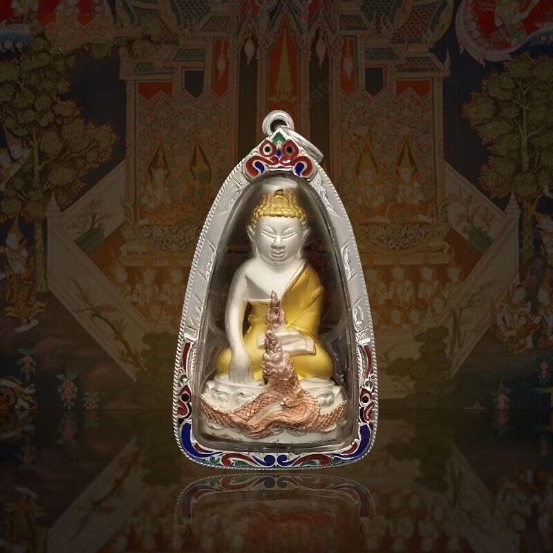 初嘉泰国佛牌 龙婆堪布 阿赞苏斌 三色盘龙药师佛 2554