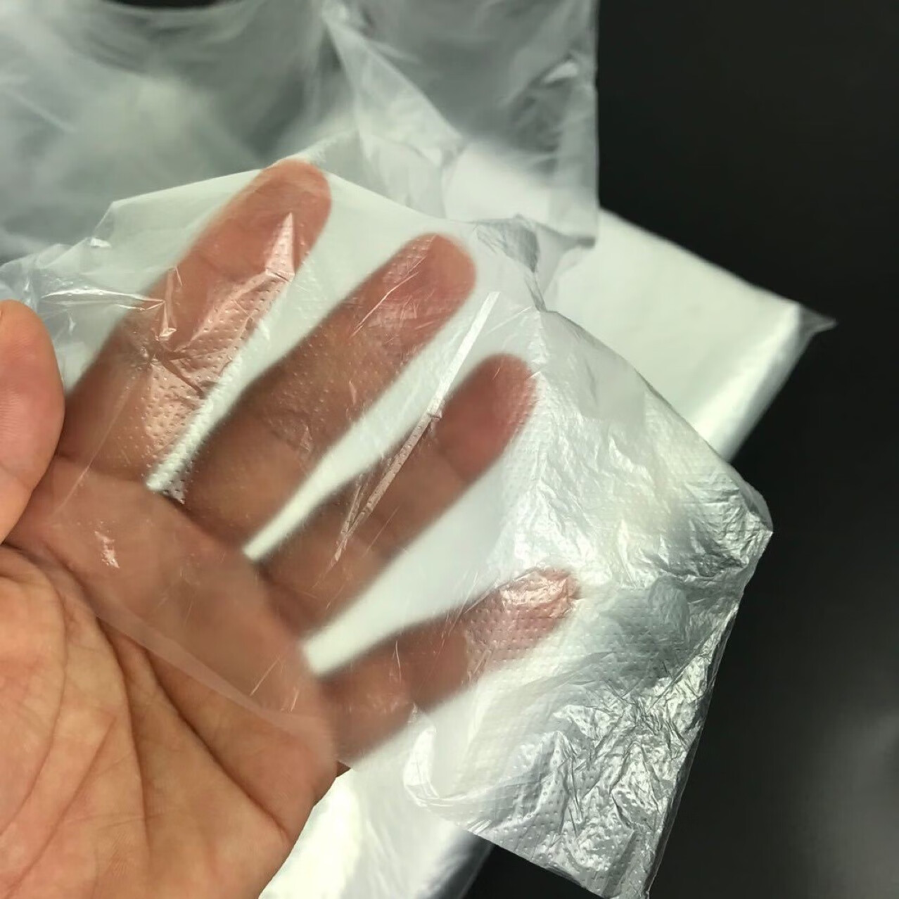 一次性披肩染发焗油理发店发廊专用免洗披肩烫发剪发美发塑料围布 60*90cm披肩100个 透明