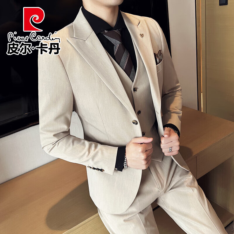 ���ڲ�����Ƥ��������pierre cardin����������������װ��ʿ���ļ��¿�������װ���������ɽ����װ��� �ļ�ƫ����-SJT8832����ɫ������ M 437.9Ԫ