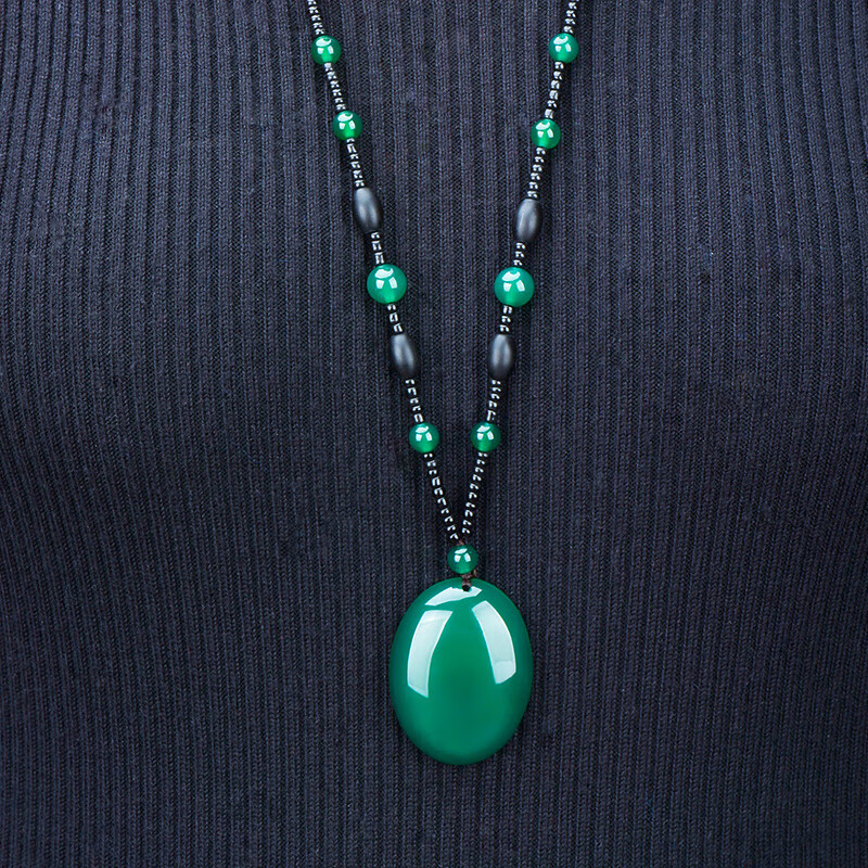 帛灵 澳洲绿玉髓毛衣链子项链女长款秋冬时尚百搭吊坠气质玉挂链