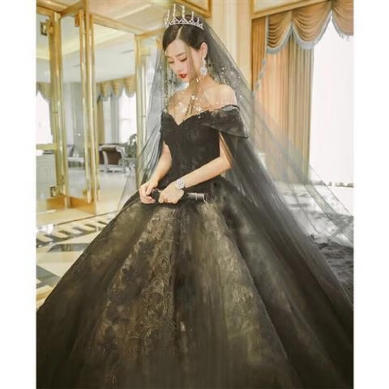帝抚爱黑色婚纱礼服2024新款女新娘拖尾一字肩星空公主梦幻宫廷主纱