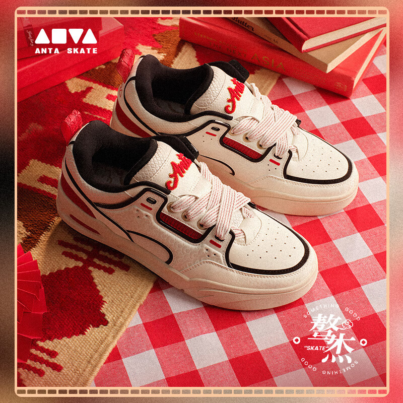 ��̤����һ��ͬ����·�����������ɫ��Ь�����˶�Ь�� 130.1Ԫ