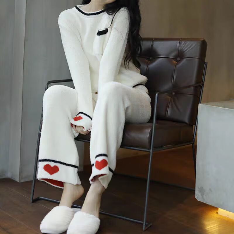 XMXT睡衣女士秋冬套装爱心珊瑚绒加厚长袖保暖可爱可外穿春秋季居家服 白色 均码适合90-130斤