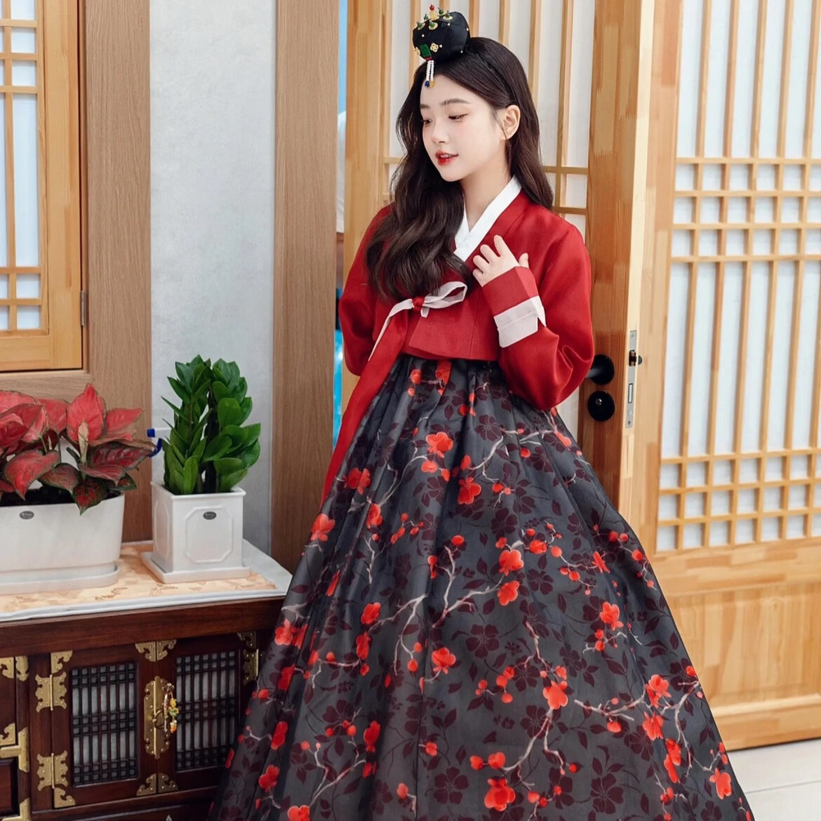 朝鲜服韩服朝鲜族打卡女装演出服舞蹈舞台 中国红北韩服套装(现货) l